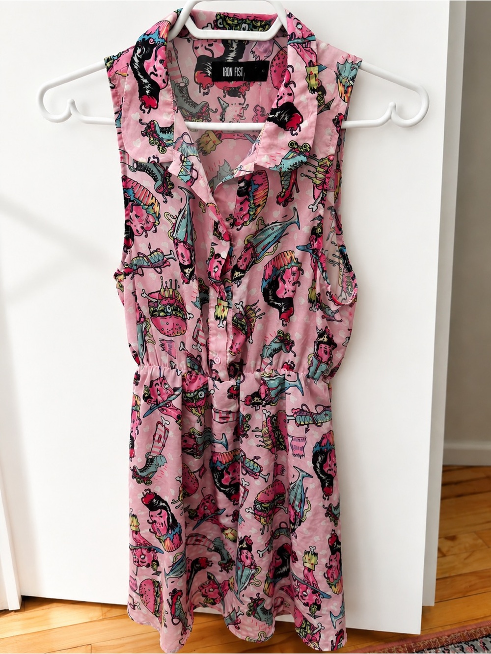 Iron Fist Pink Cartoon Print Collared Sleeveless Dress